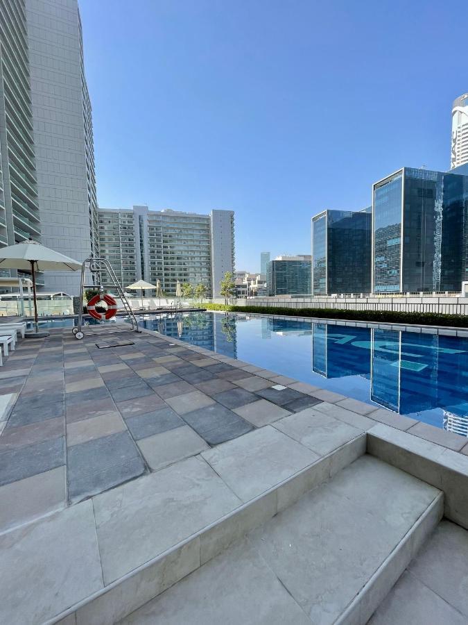 Wonderful Reva Aparthotel Downtown Дубай Экстерьер фото